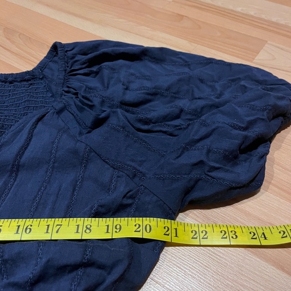 Navy blue wrap top - Picture 5 of 5